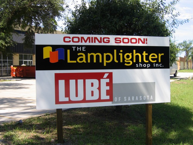 Construction Site Sign for Lamplighter Shop and Lube of Saraosta. CLICK HERE to return to main portfolio page.