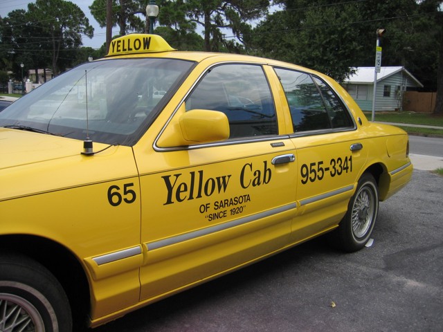 Vehicle Lettering for Yellow Cab of Sarasota. CLICK HERE to return to main portfolio page.