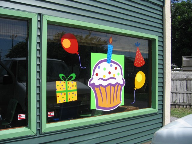 Window Vinyl Lettering & Graphics for Cupcake Cafe. CLICK HERE to return to main portfolio page.