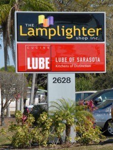 Pylon sign for The Lamplighter Shop & Lube of Sarasota. To see more pylon & pole signs like this, CLICK HERE to view the pylon & pole sign section of our Portfolio page.